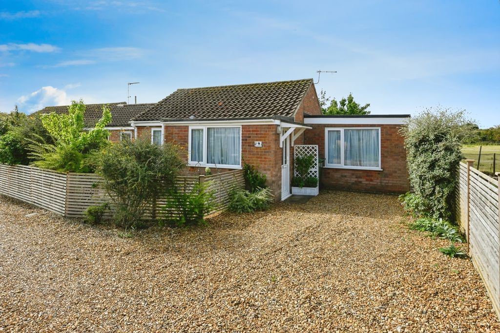 Property photo 1 of 18 Photo