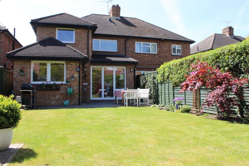 Property photo 1 of 17