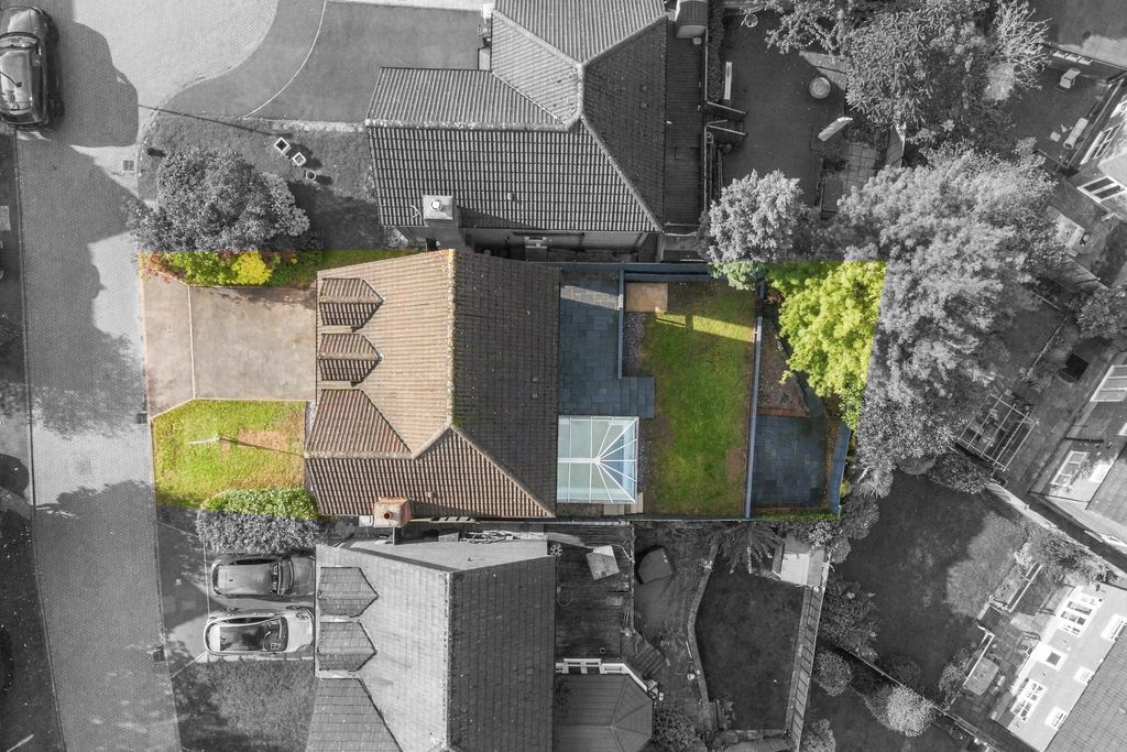Property photo 2 of 65