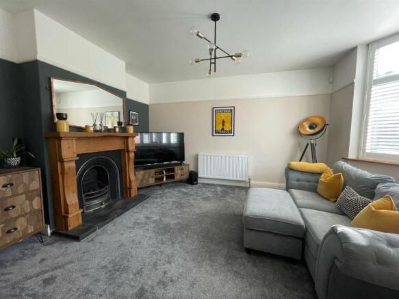 Property photo 2 of 12