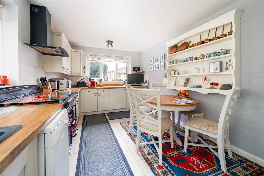 Property photo 3 of 47 Kitchen-2.Jpg