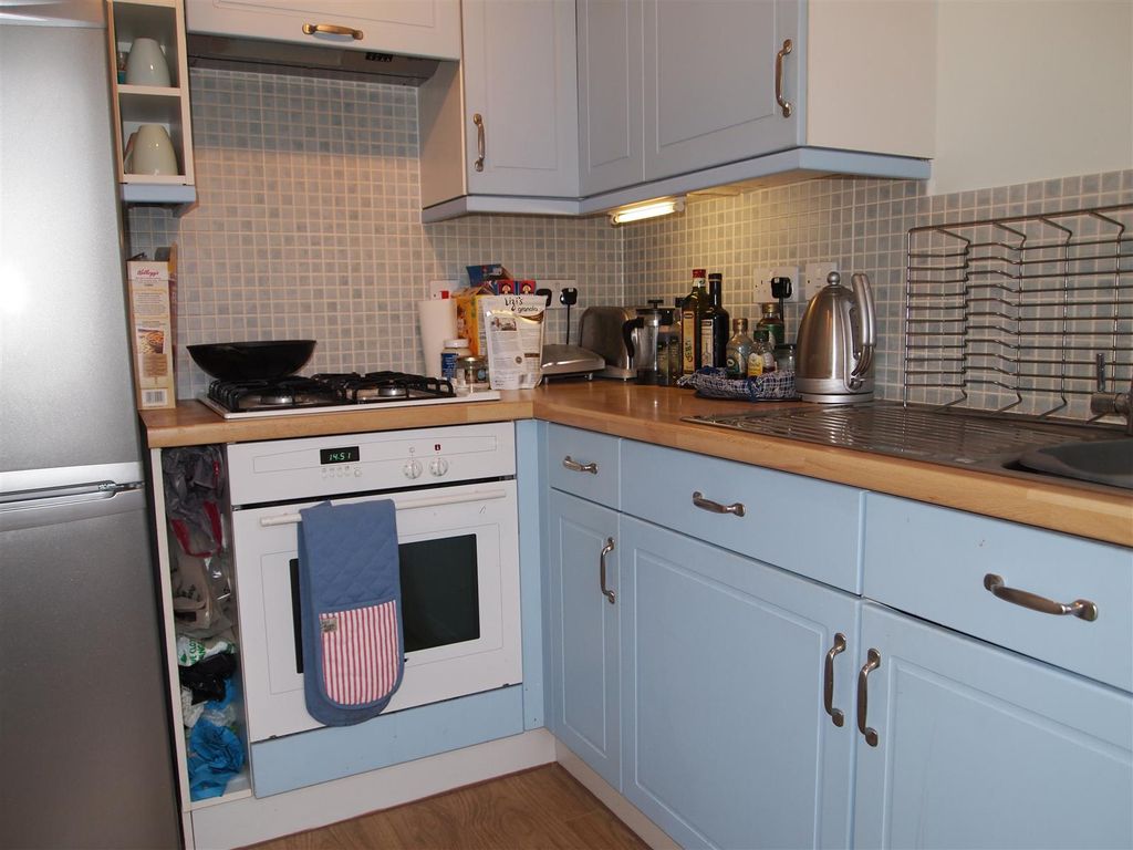 Property photo 2 of 5