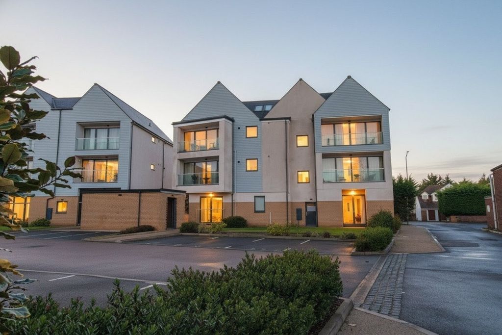 Property photo 1 of 5