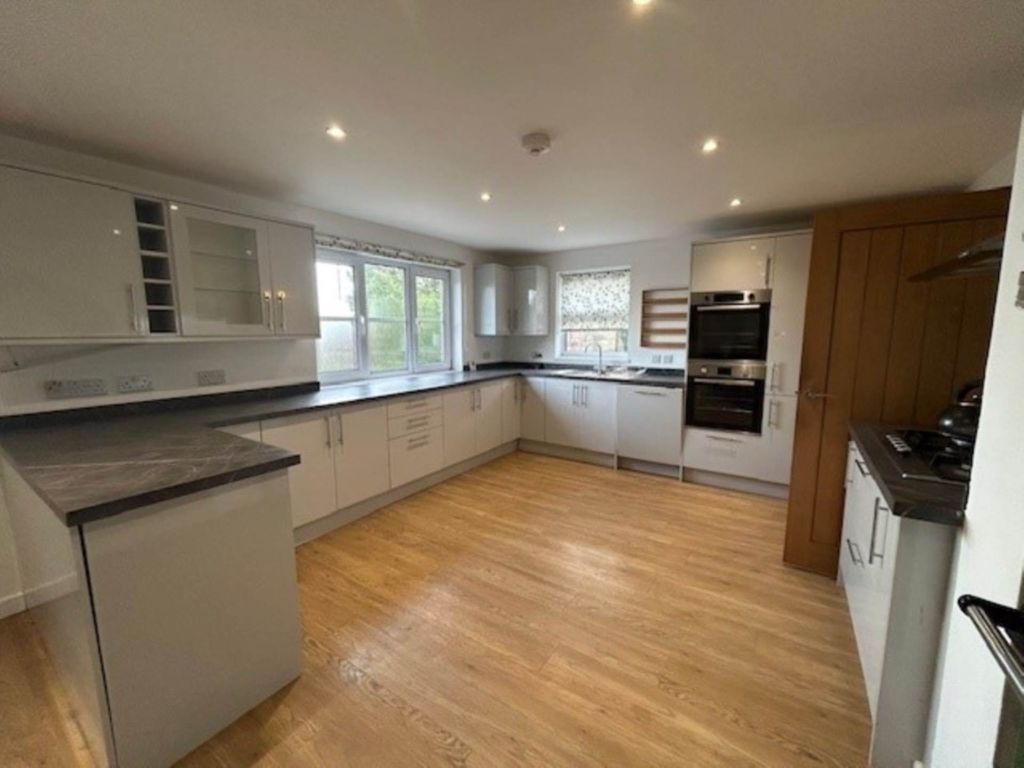 Additional image 4 of 3 bed detached bungalow to rentSt. Clether PL15