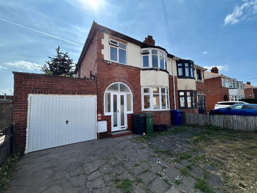 Property photo 1 of 15 Image