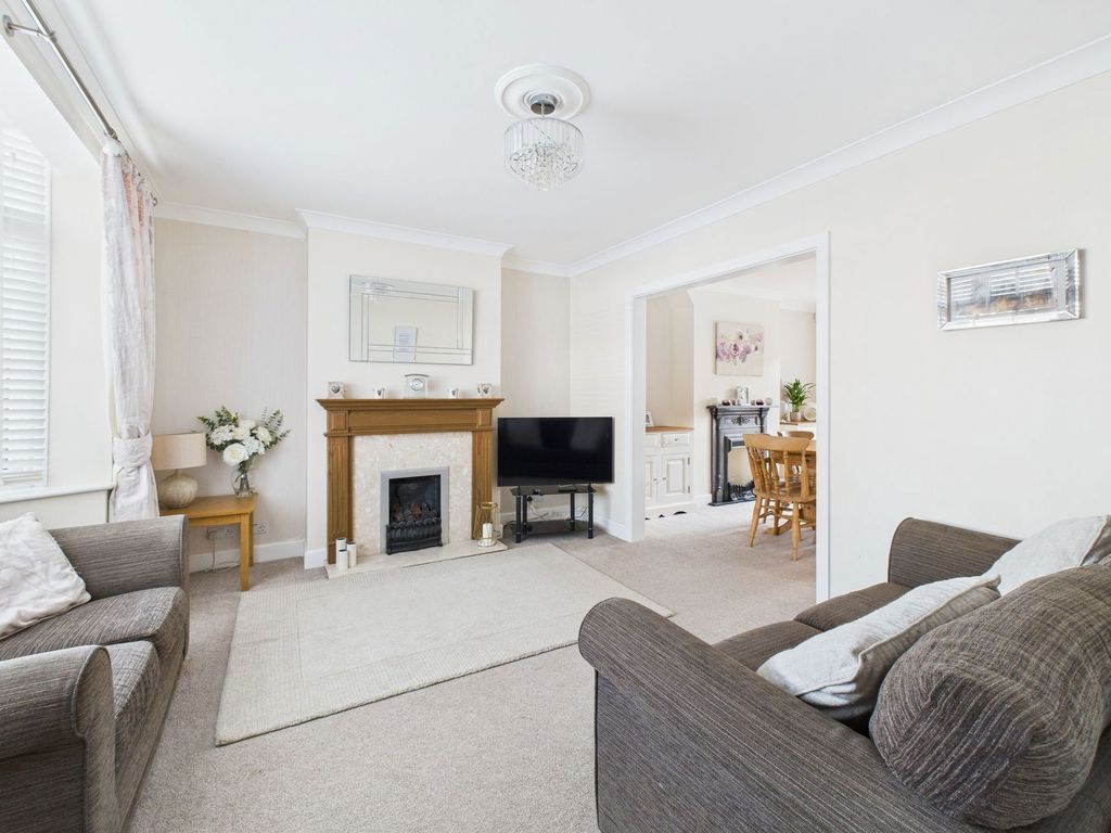 Property photo 3 of 22