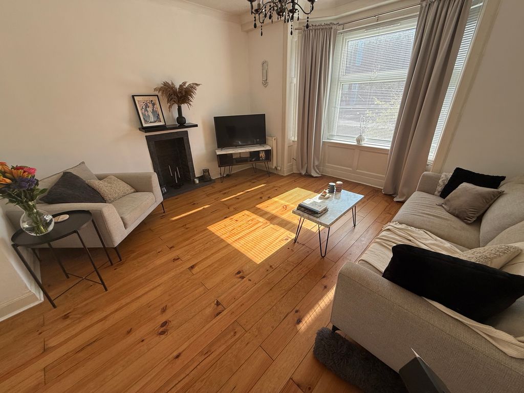 Property photo 2 of 27 Img_7362
