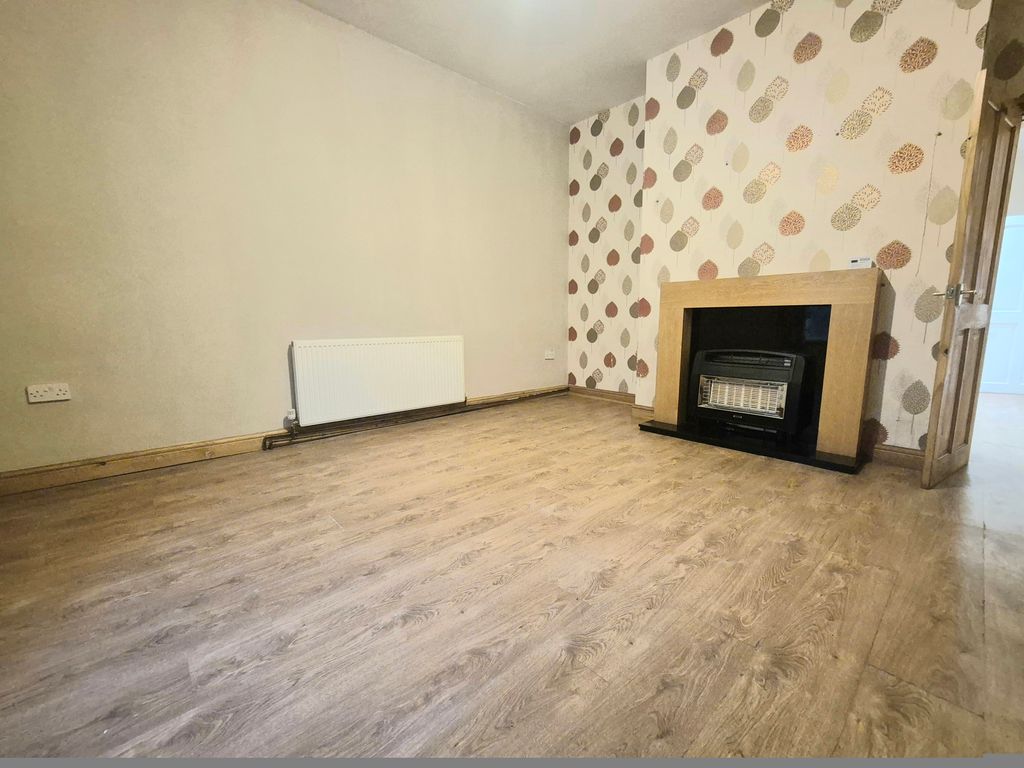 Property photo 3 of 9 Image