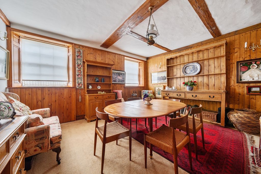 Property photo 3 of 21 1381091-12-691c75169Bf04