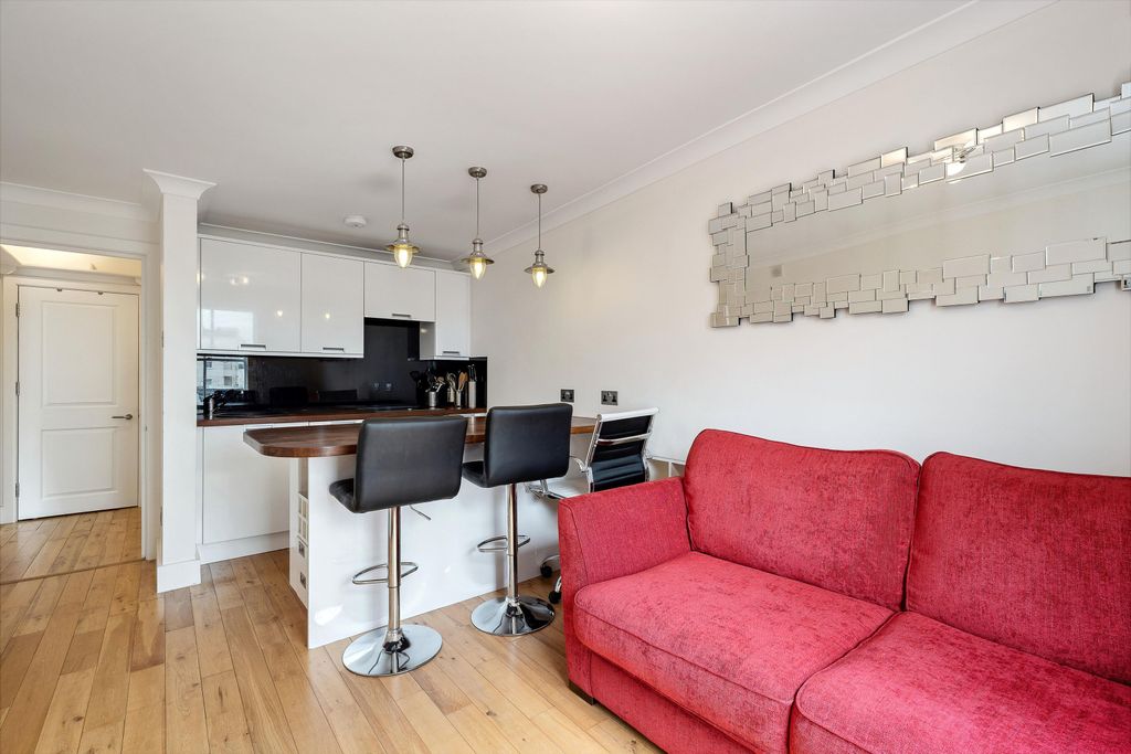 Property photo 1 of 7 Image