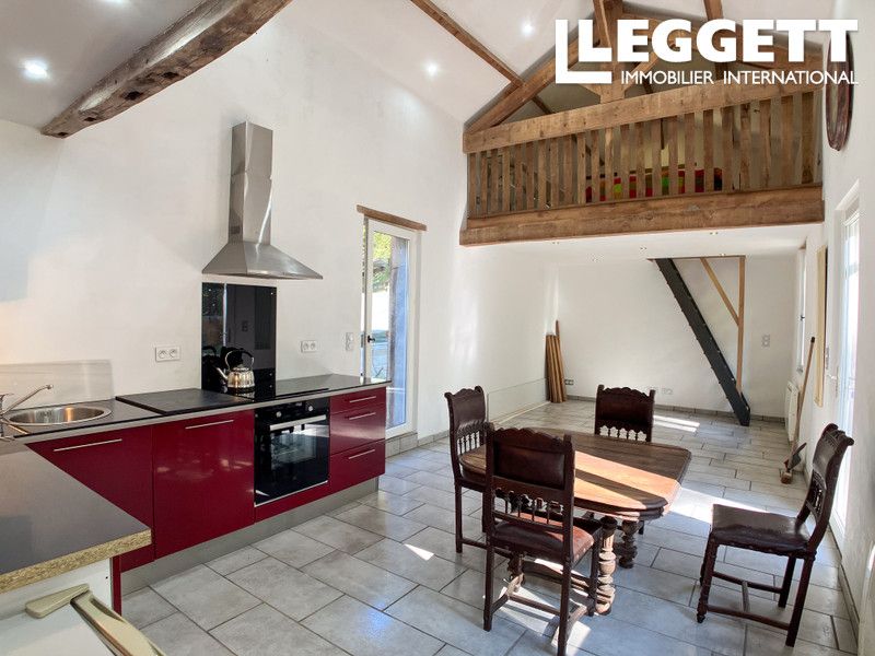 Property photo 3 of 10