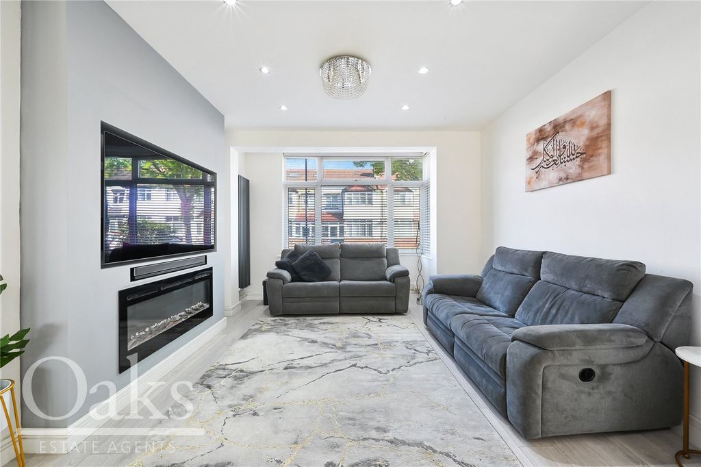 Property photo 2 of 11 Picture No. 06