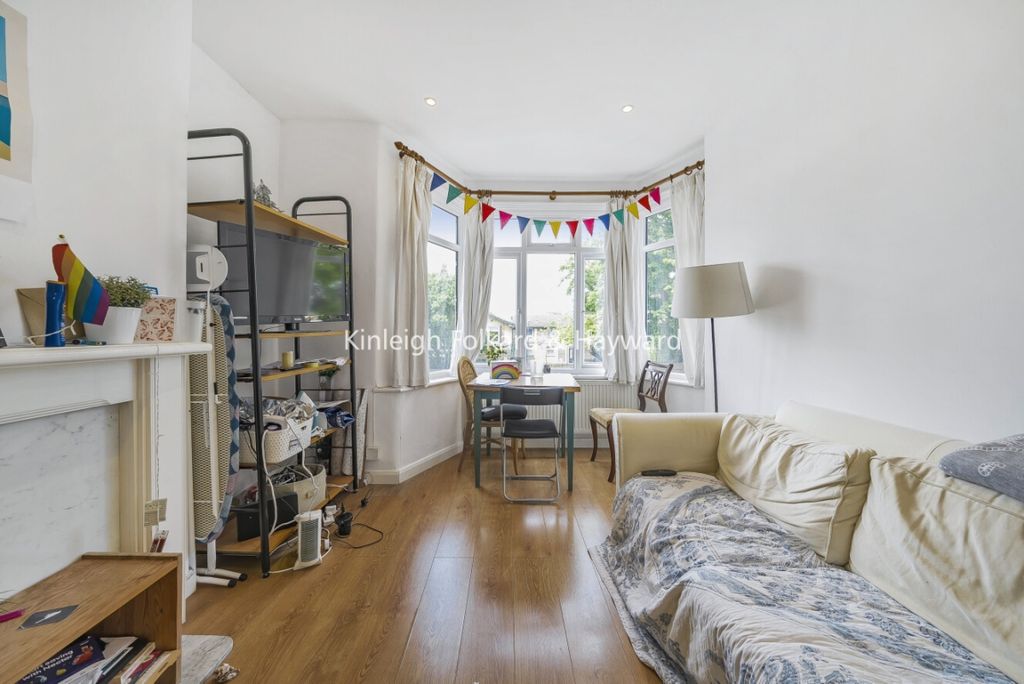 Property photo 1 of 10 3c8Bcf12-Ae37-4Da4-9