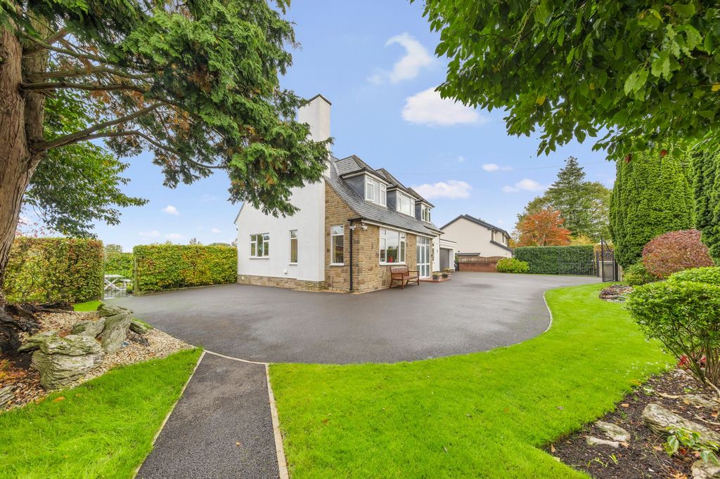 Property photo 2 of 35 Use 5