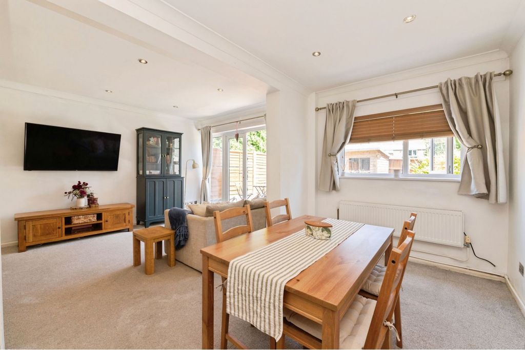 Property photo 3 of 21 Open Plan Living
