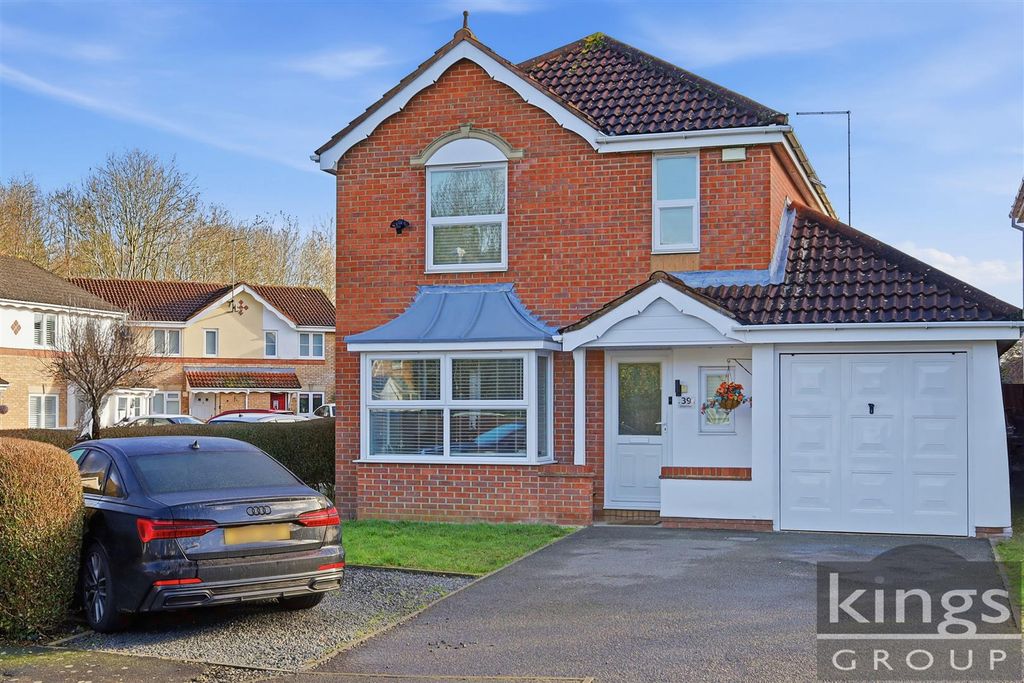 Property photo 1 of 32