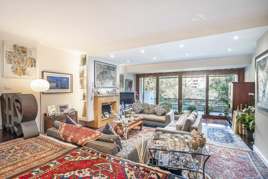 Property photo 1 of 36