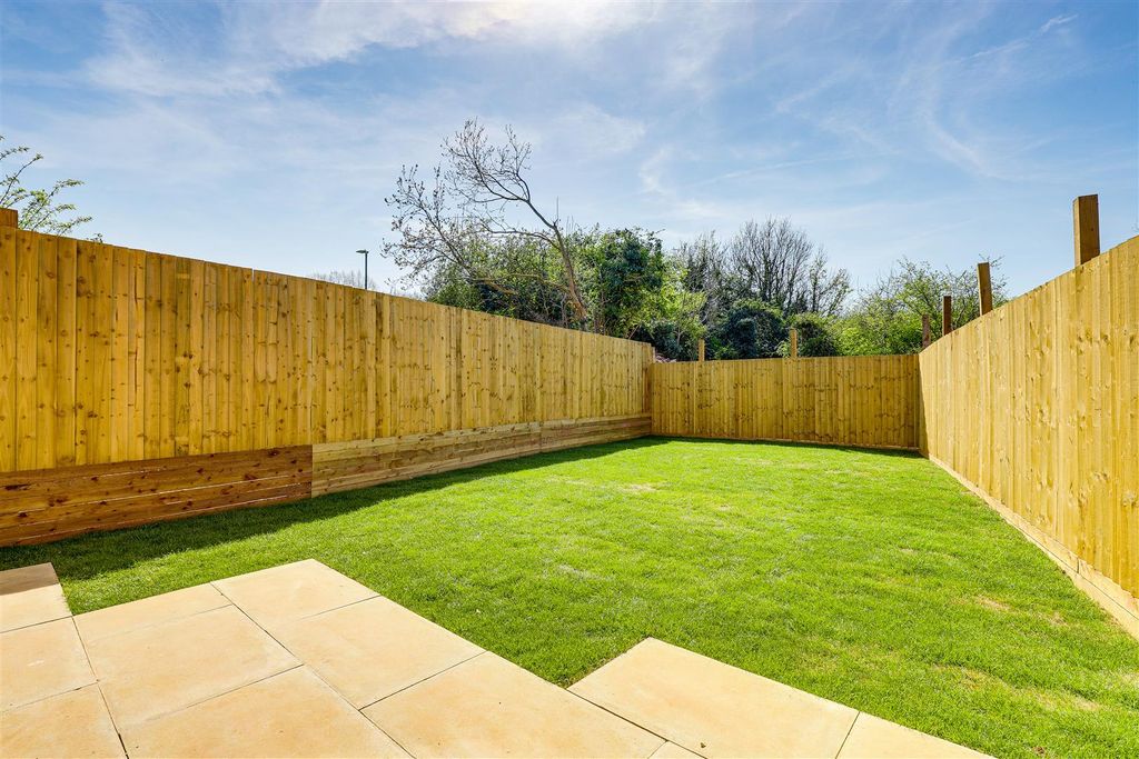 Property photo 3 of 21 Img_8544-Img_8548.Jpg