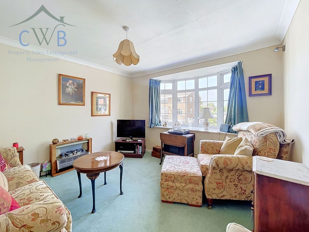 Property photo 2 of 14 F/Fl Sitting Room