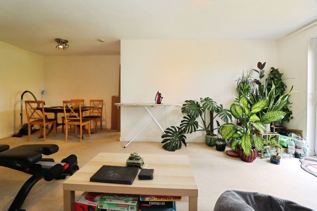 Property photo 1 of 12 Pbox-Img.Jpg