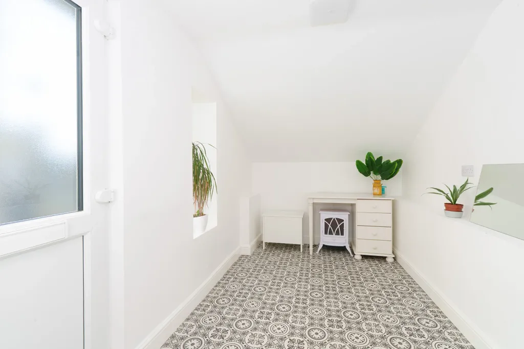 Additional image 7 of 2 bed flat for saleApartment 1, Grosvenor Court, Douglas IM2