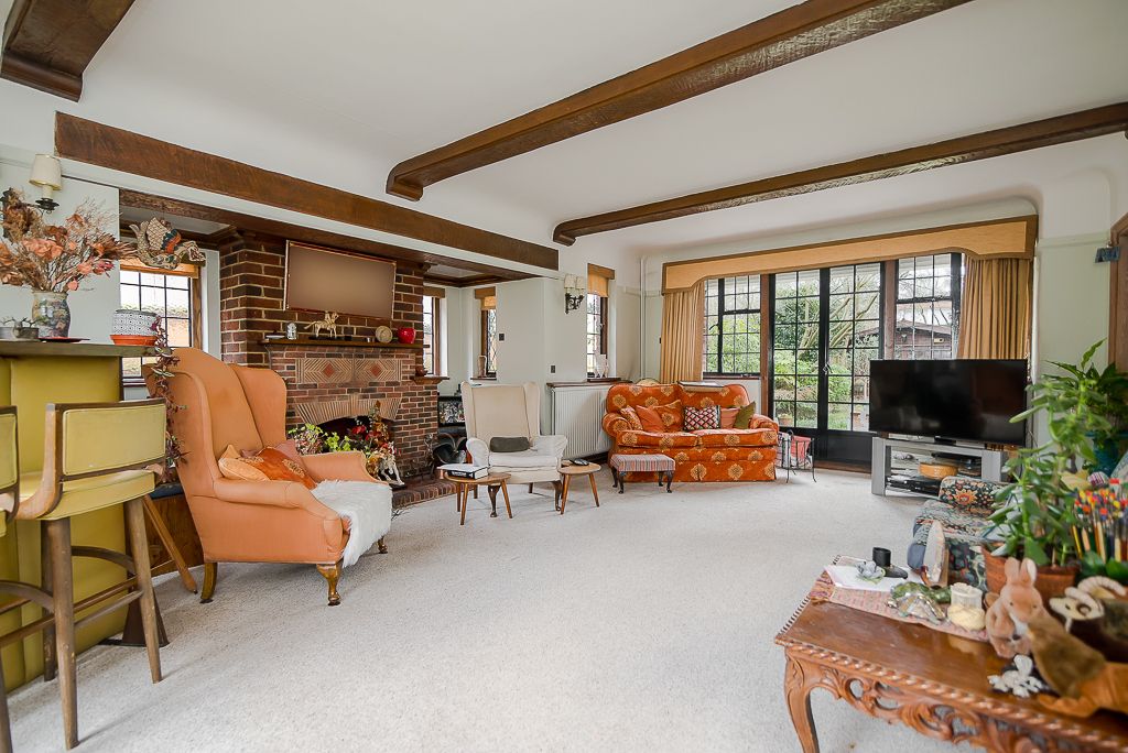 Property photo 1 of 25