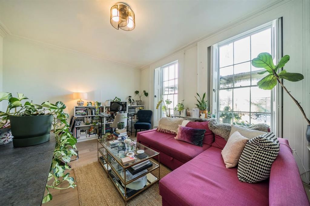 Property photo 3 of 6