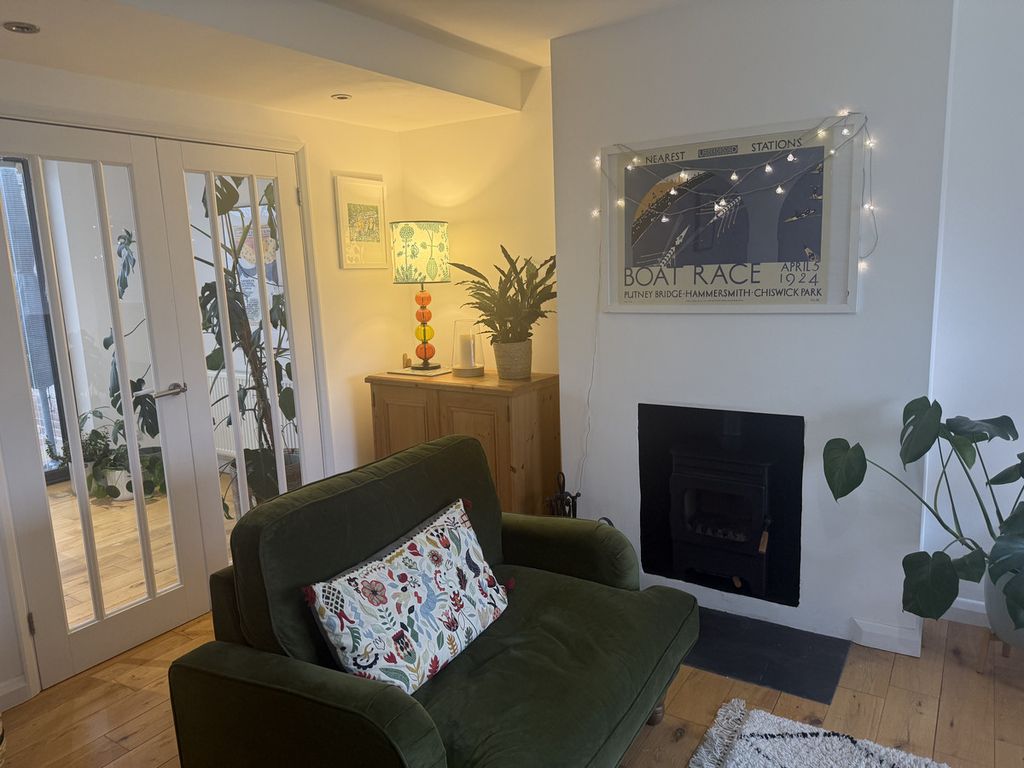 Property photo 3 of 23