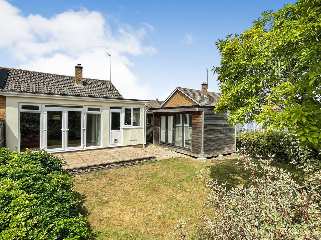 Property photo 1 of 11 15