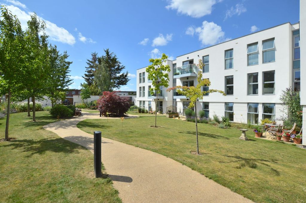 1 bed property for saleLansdown Road, Cheltenham GL50
