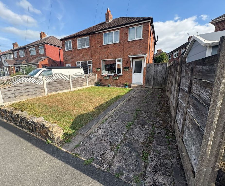 Property photo 1 of 3