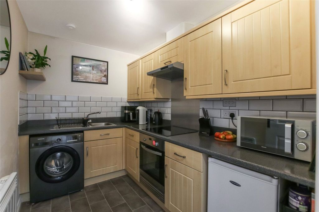Additional image 9 of 3 bed flat for saleWest Wellhall Wynd, Hamilton, Lanarkshire ML3