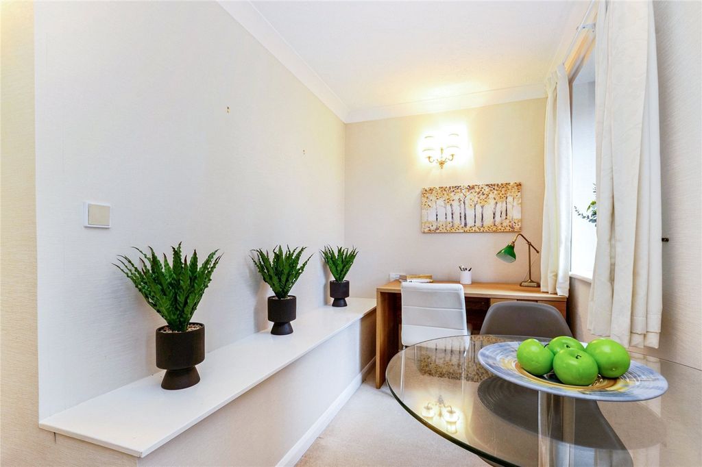 Property photo 3 of 15 Picture No. 25