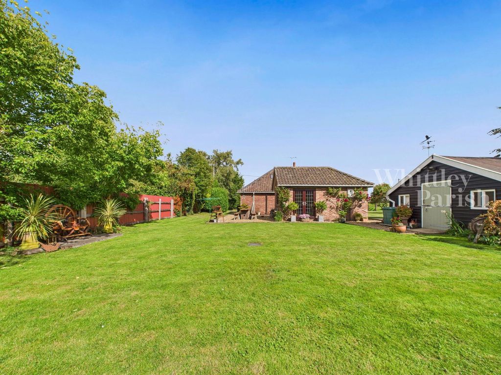 Property photo 3 of 37