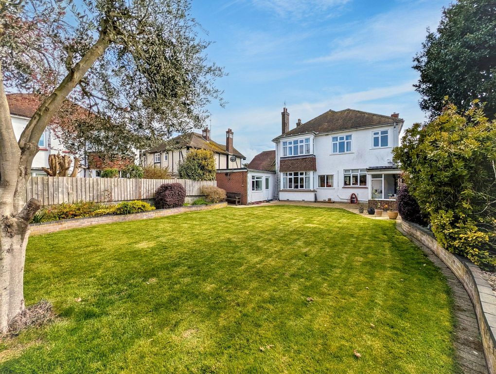 Property photo 2 of 15