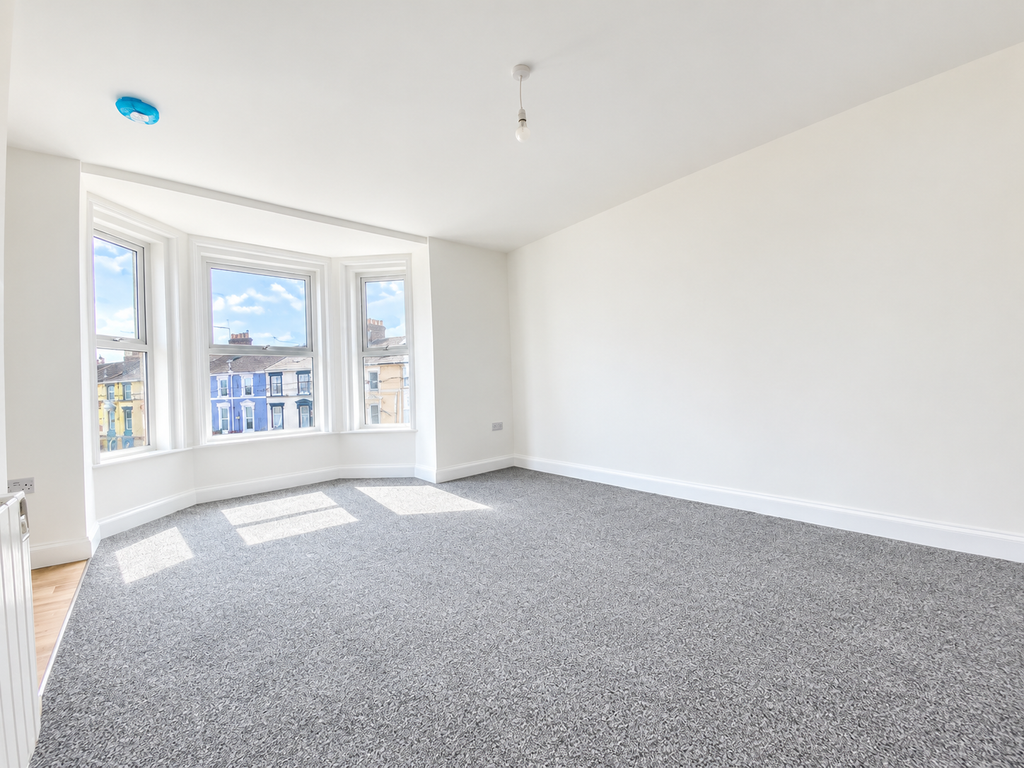 Property photo 1 of 7 Lounge