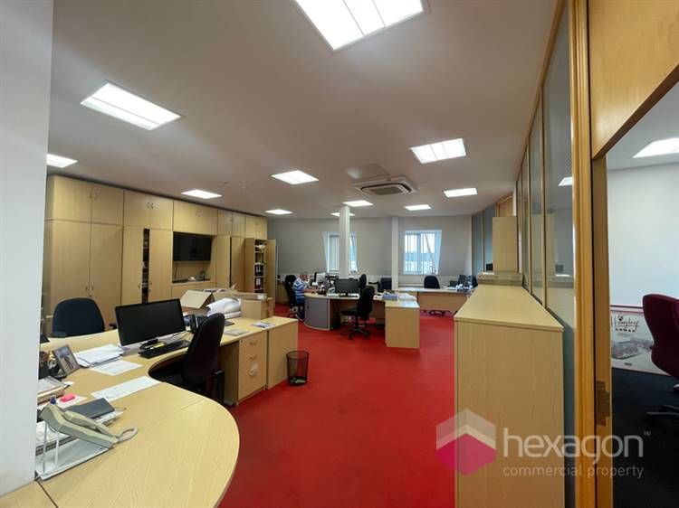 Property photo 2 of 7