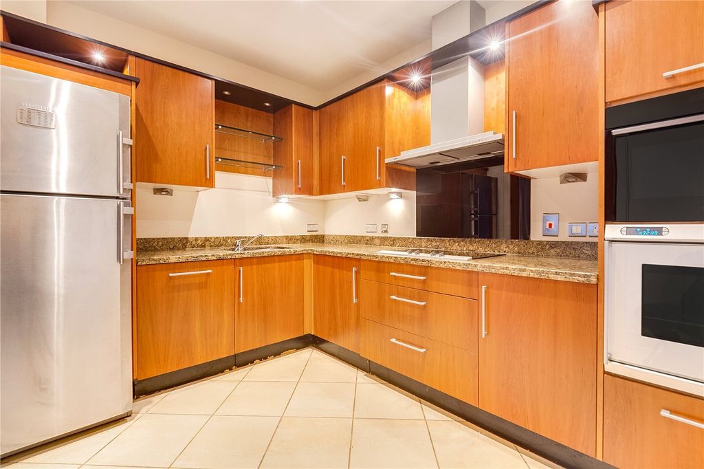 Property photo 3 of 9