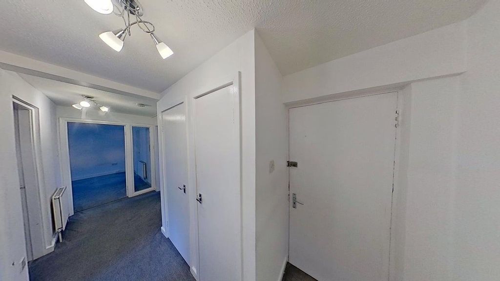 Property photo 2 of 7 Photo 2