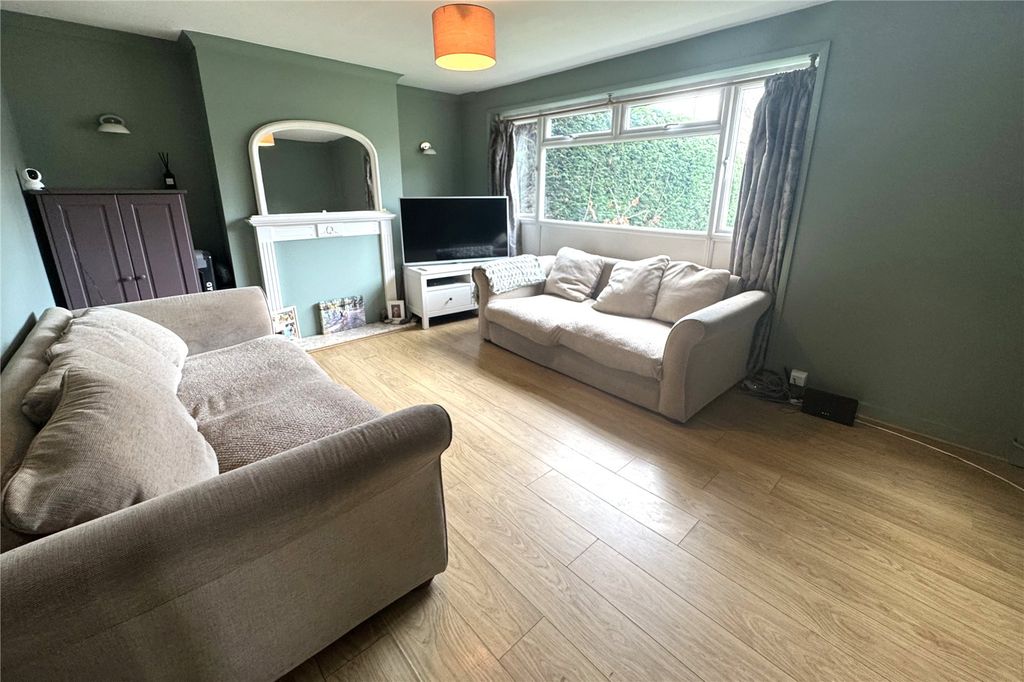 Property photo 3 of 16 Picture No. 05