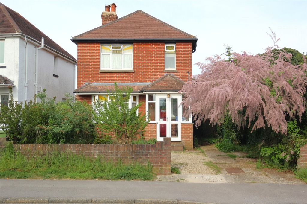 Property photo 1 of 23 Picture No. 17