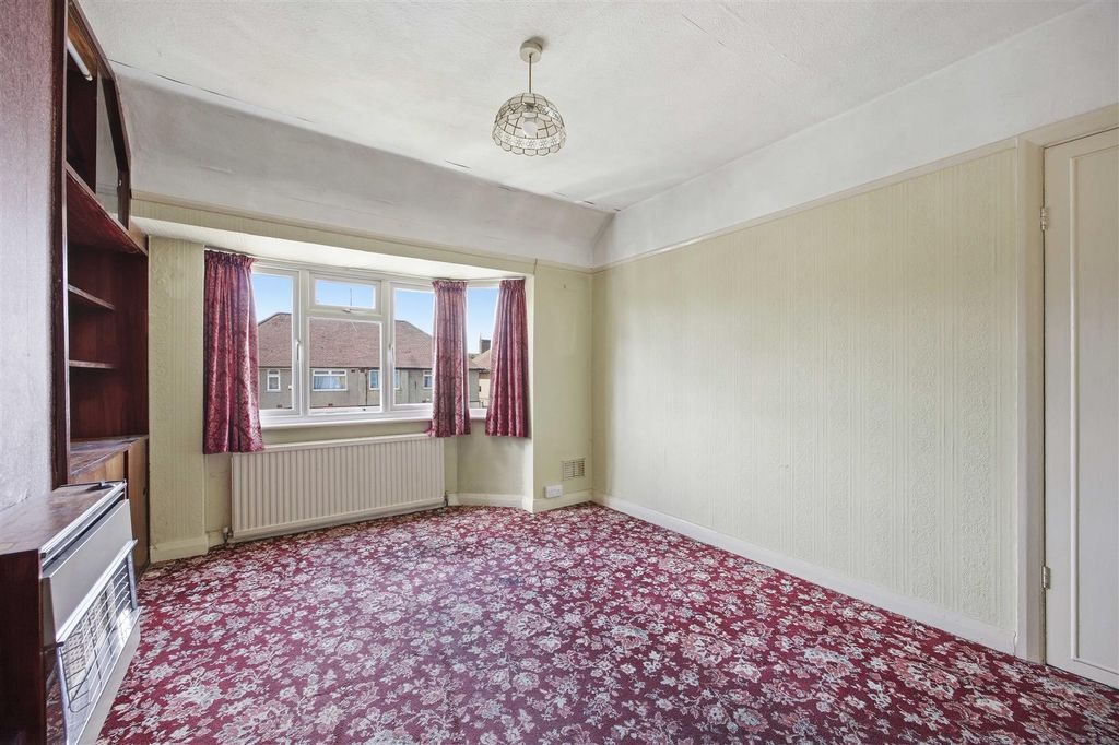 Property photo 3 of 12 Living Room