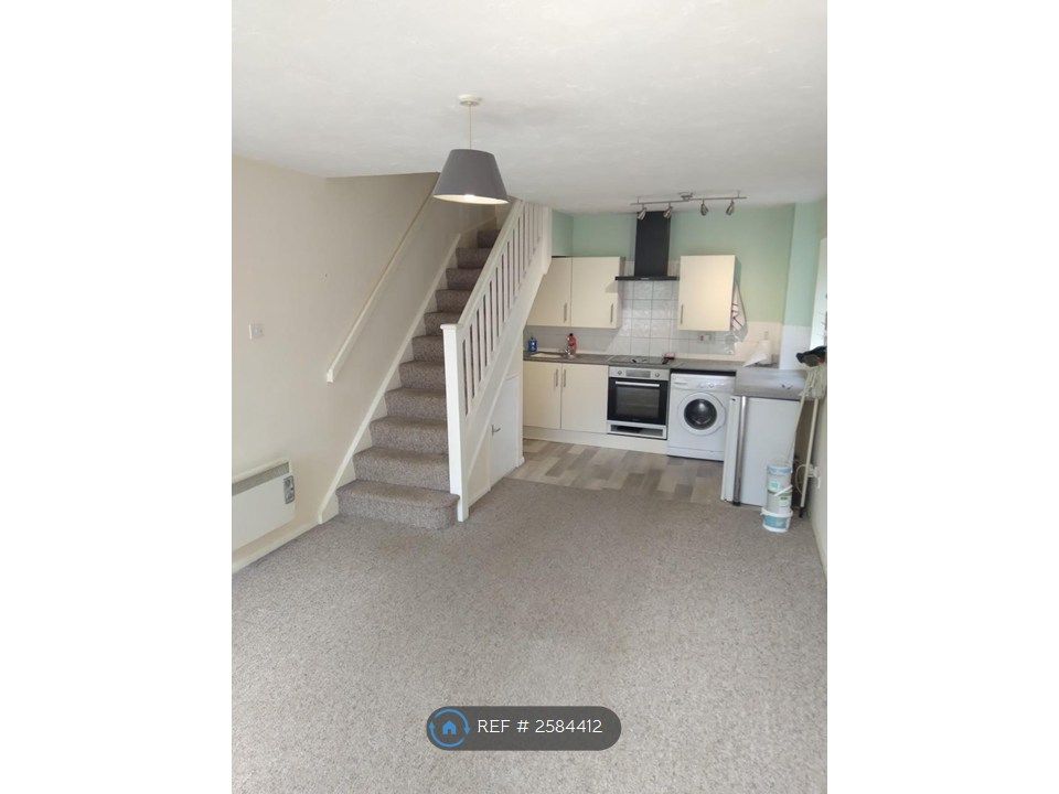 Property photo 2 of 4