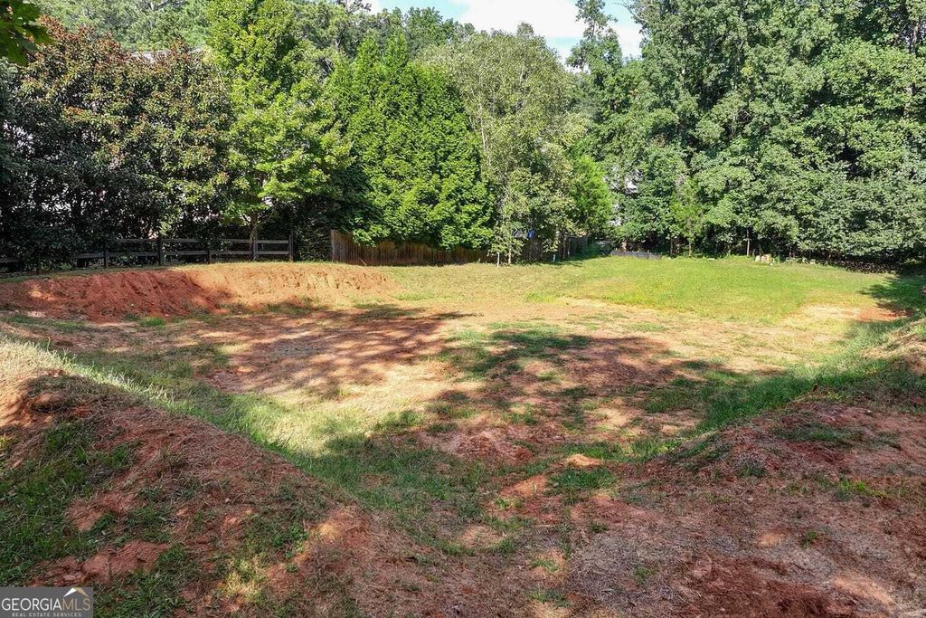 Property photo 1 of 28