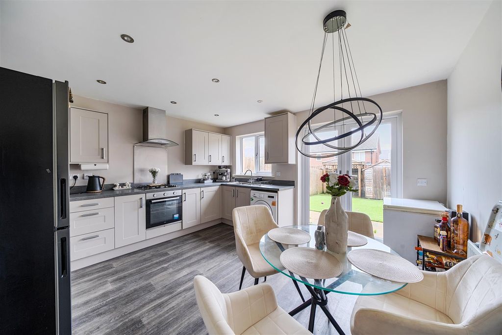 Property photo 2 of 21 1380720-11-69132Bd5Ae6Bc.Jpg