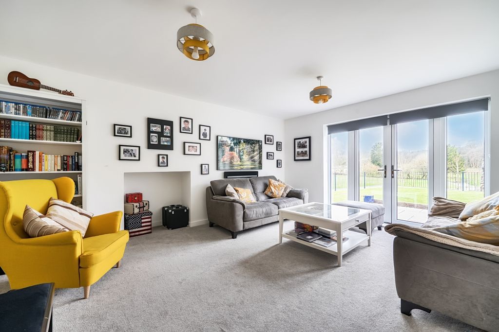 Property photo 3 of 16 1269277 (2)