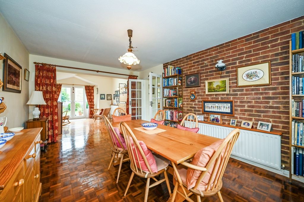 Property photo 3 of 24