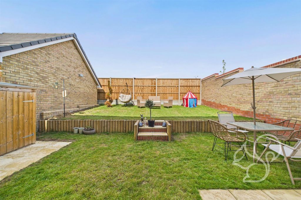 Property photo 2 of 20 Garden