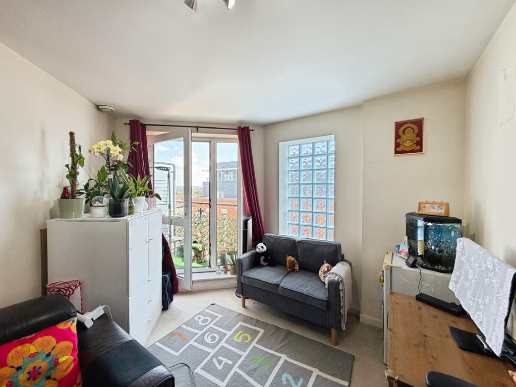 Property photo 3 of 12 5322585