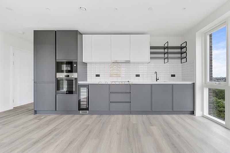 Property photo 2 of 15 Cairncross House, 908   (11).Jpg